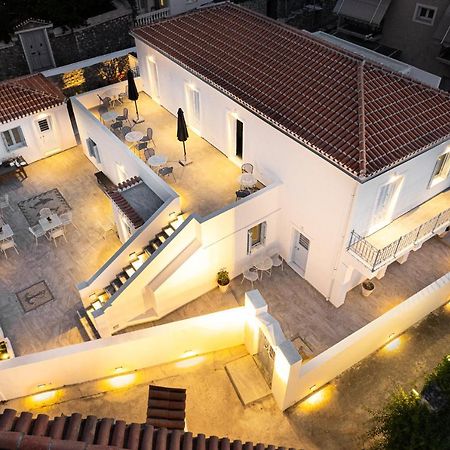Lumiere Spetses Hotel Exterior foto