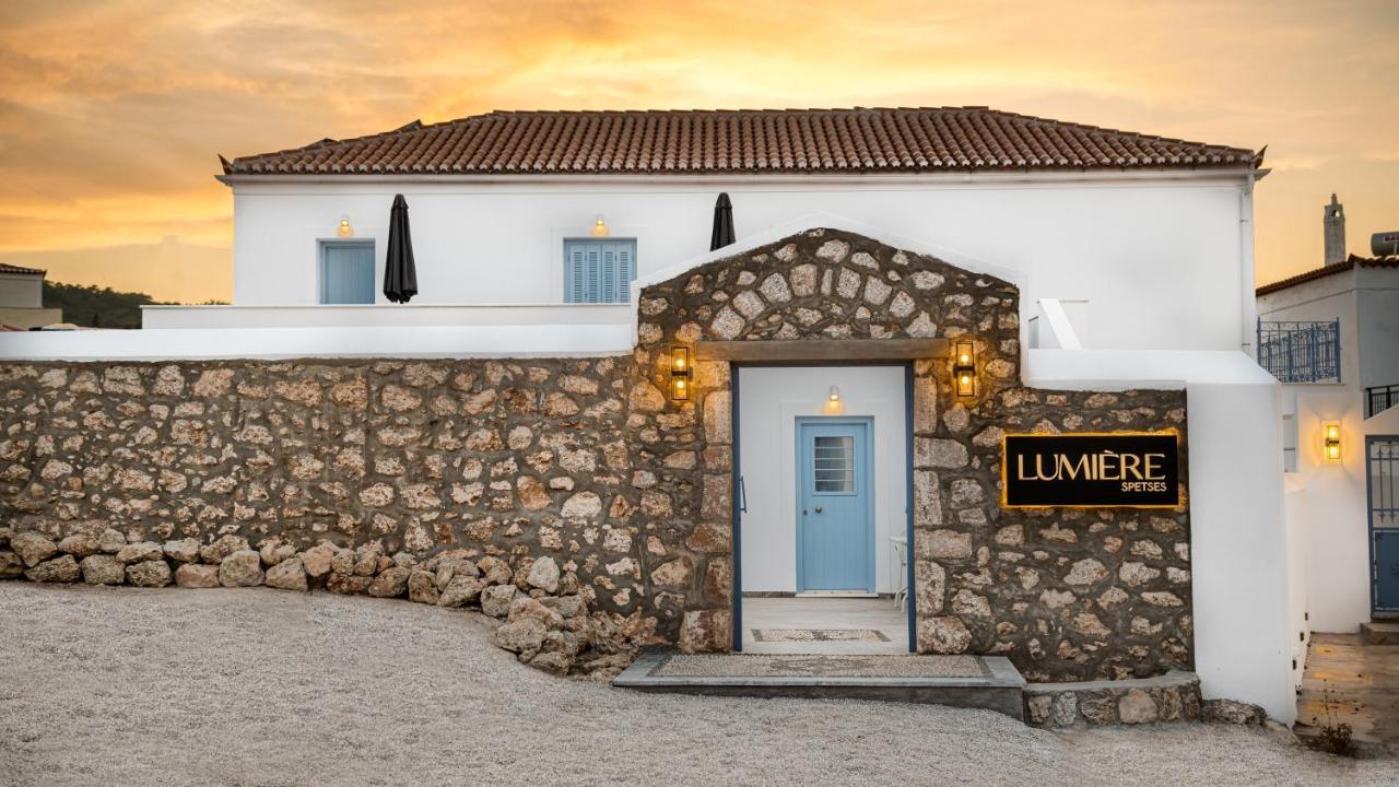 Lumiere Spetses Hotel Exterior foto