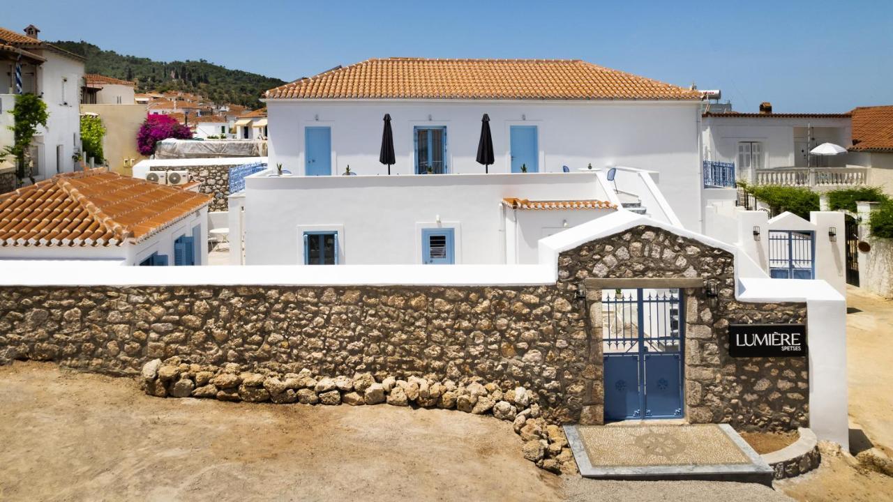 Lumiere Spetses Hotel Exterior foto