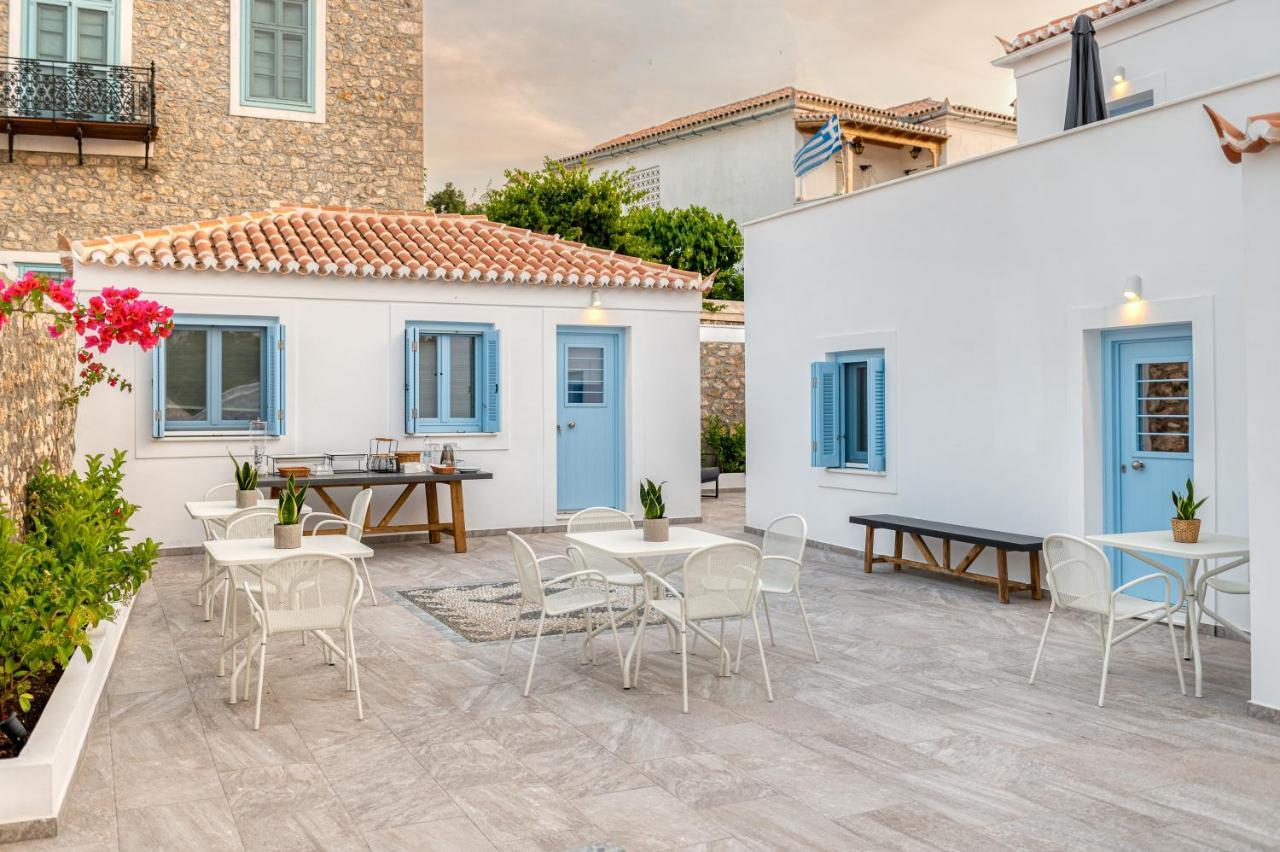 Lumiere Spetses Hotel Exterior foto