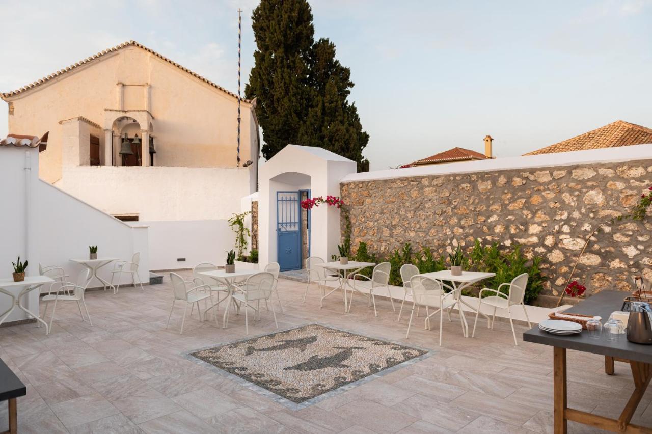 Lumiere Spetses Hotel Exterior foto