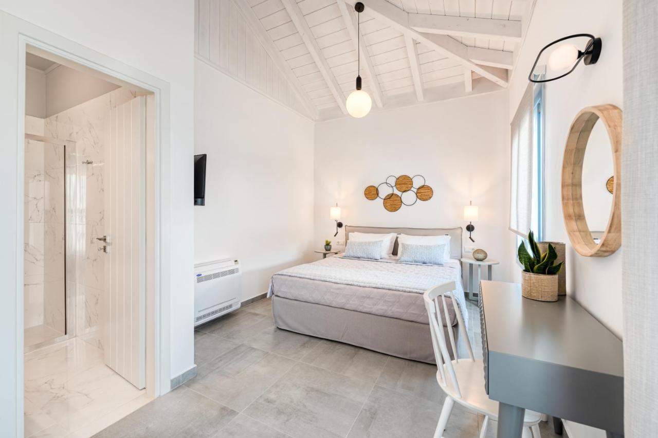 Lumiere Spetses Hotel Exterior foto