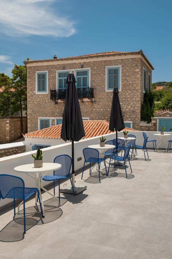 Lumiere Spetses Hotel Exterior foto